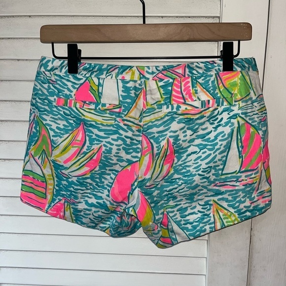 Lilly Pulitzer Adie Short You Gotta Regatta Resort Beach Sailboat size 0 - Picture 3 of 5
